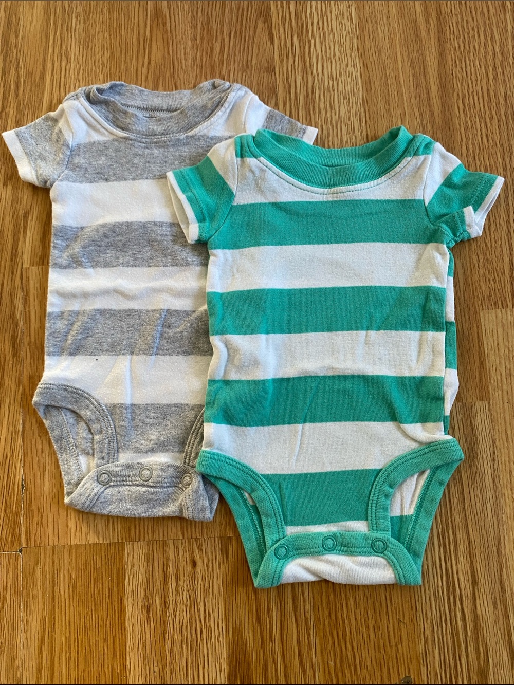 5 for $15! Carter’s Striped Short-Sleeve Baby One-Piece Bodysuit - Green & Gray